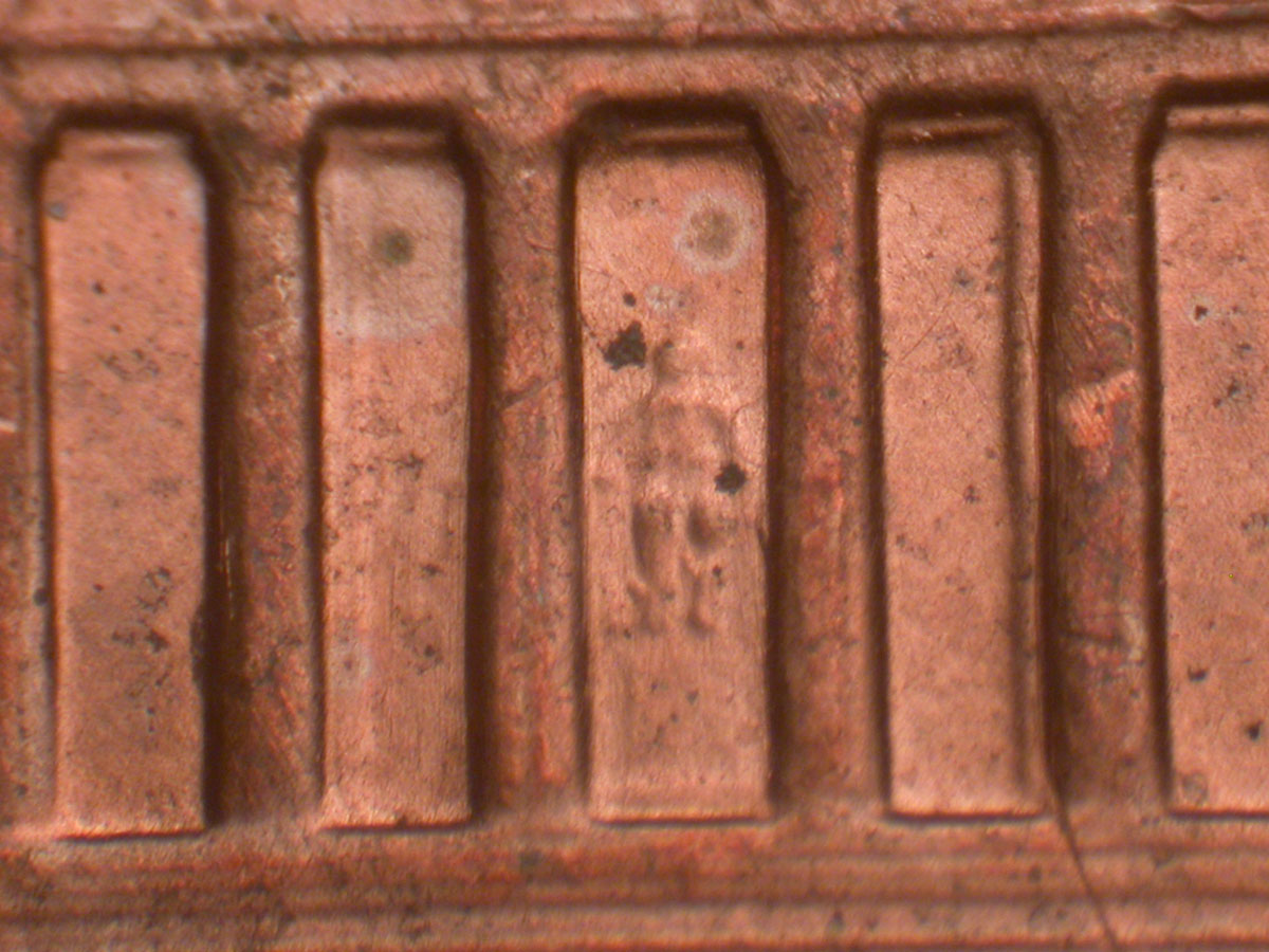 Read more about the article Lincoln Memorial Cent  2001    DDR-006 / Philadelphia